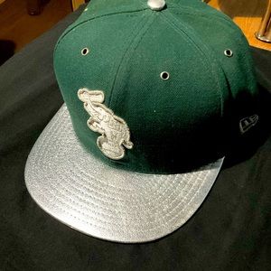 Rare New-Era Athletics Strapback